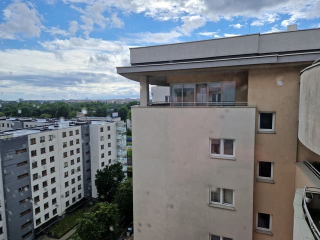 Nowoczesny apartament 40m² z klimatyzacją na Woli - Zdjęcie 2/7