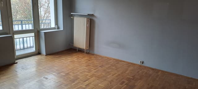 Odnowione mieszkanie w zielonej części Nowego Rokicia, 34m² - Zdjęcie 2/8