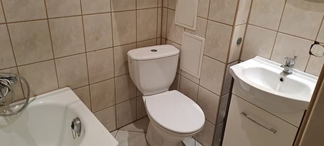 Odnowione mieszkanie w zielonej części Nowego Rokicia, 34m² - Zdjęcie 5/8