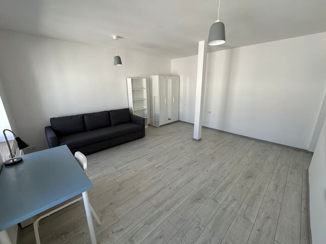 Nowoczesne 36m² w centrum Łodzi - idealne miejskie życie! - Zdjęcie 2/13