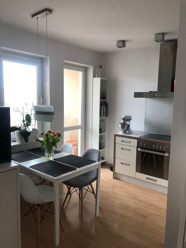 Nowoczesne 33m² w Nowym Mieście - Idealne miejskie życie - Zdjęcie 2/10