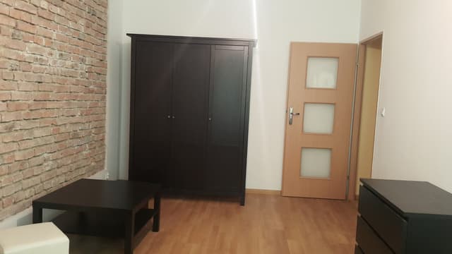 Przestronne mieszkanie w sercu Poznania, 66 m², 2 sypialnie - Zdjęcie 3/5