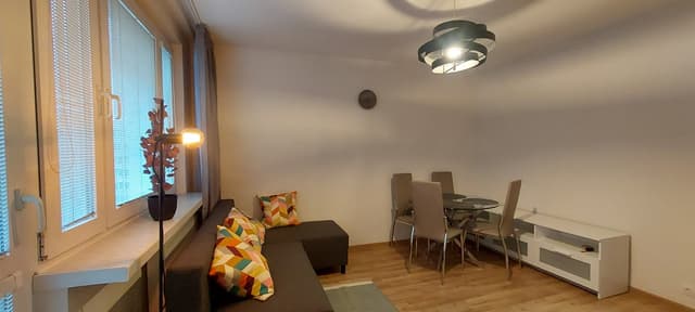 Nowoczesne studio z balkonem w centrum Warszawy, Śródmieście - Zdjęcie 5/14