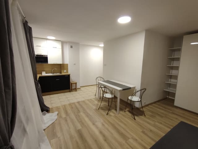 Przytulne 25m² na Pradze-Północ, świetna lokalizacja - Zdjęcie 4/19