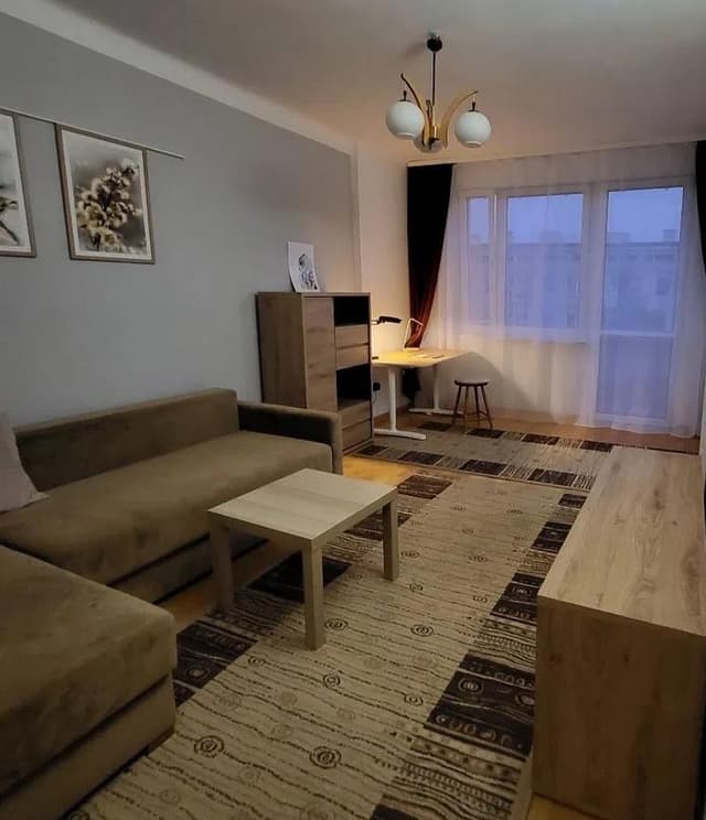 Przytulne 36m² z balkonem w Ugorku - miejski komfort - Zdjęcie 2/8