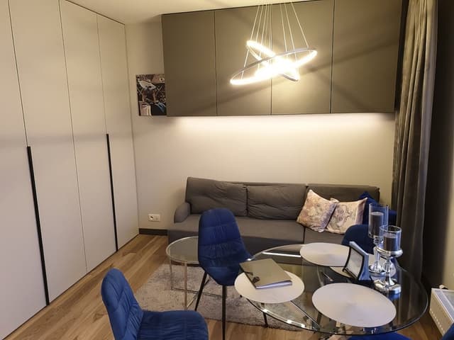 Komfortowe studio 29m² na Krzykach, blisko Sky Tower - Zdjęcie 2/5