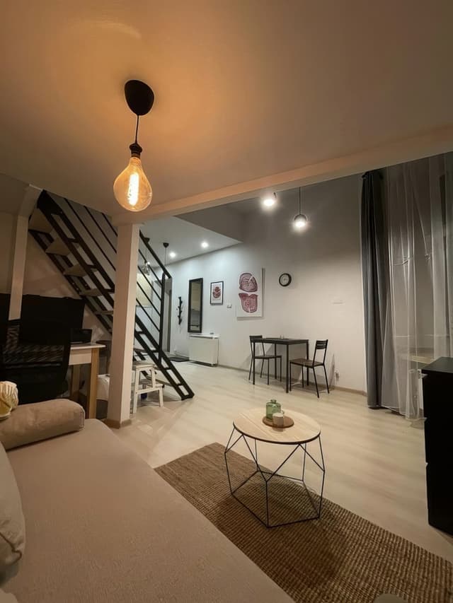 Nowoczesne 36m² w sercu Wrocławia - Śródmieście - Zdjęcie 2/9