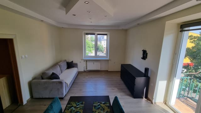 Przestronne 38m² na Bałutach - Komfort w Sercu Łodzi - Zdjęcie 5/12