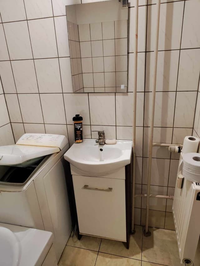 Przytulne 25m² z dobrą komunikacją w zielonej okolicy - Zdjęcie 4/5