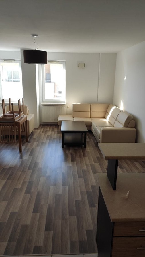 Nowoczesny apartament 40m² z klimatyzacją na Woli - Zdjęcie 1/7