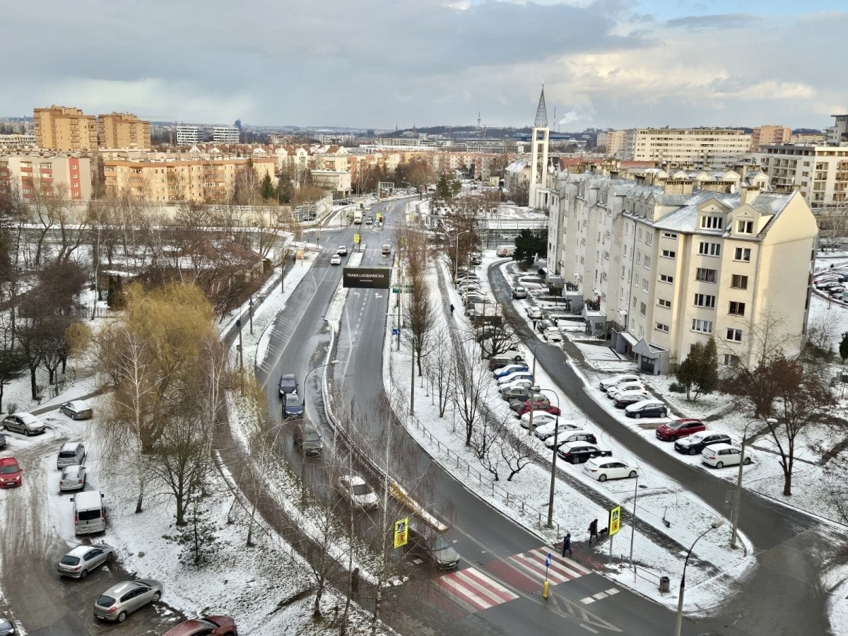 Przestronne 43m² w Podgórzu - idealna lokalizacja, gotowe do zamieszkania - Zdjęcie 1/11