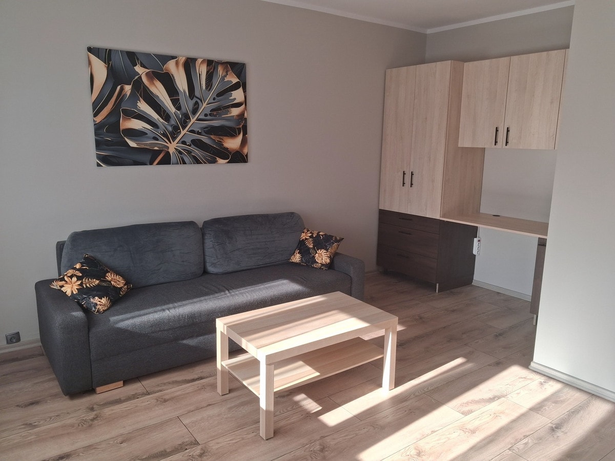 Komfortowe studio 31m² na Podolanach - w pełni wyposażone - Zdjęcie 1/7