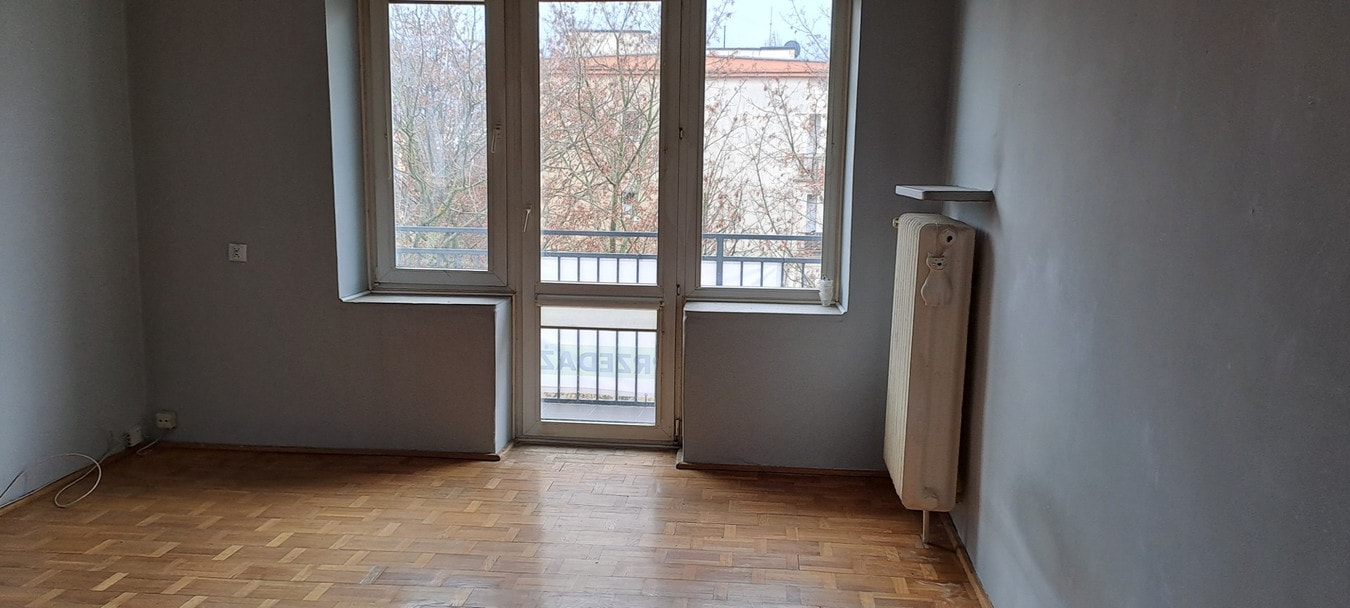 Odnowione mieszkanie w zielonej części Nowego Rokicia, 34m² - Zdjęcie 1/8